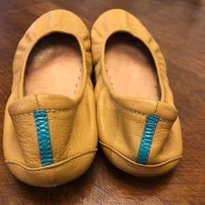 Camel colored Tieks